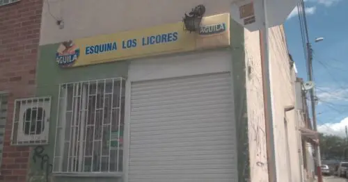 ESQUINA LOS LICORES ESQUINA LOS LICORES